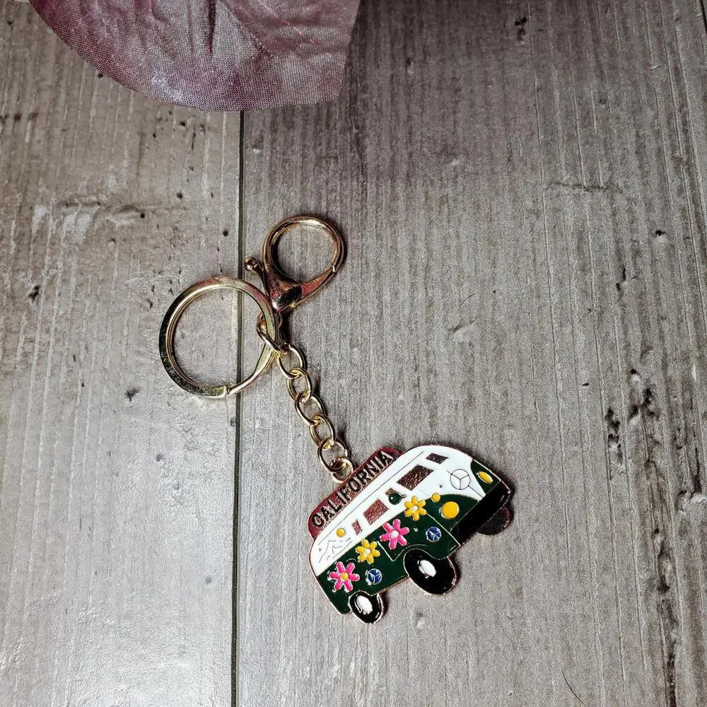 Volkswagon California Retro Hippie Van Keychain NWOT - Picture 9 of 15